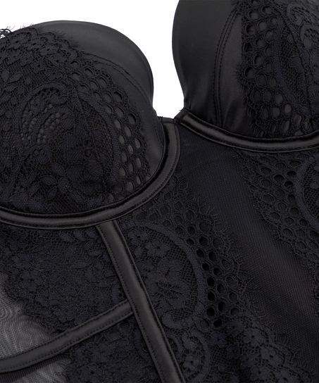 Veronica Bustier, Black