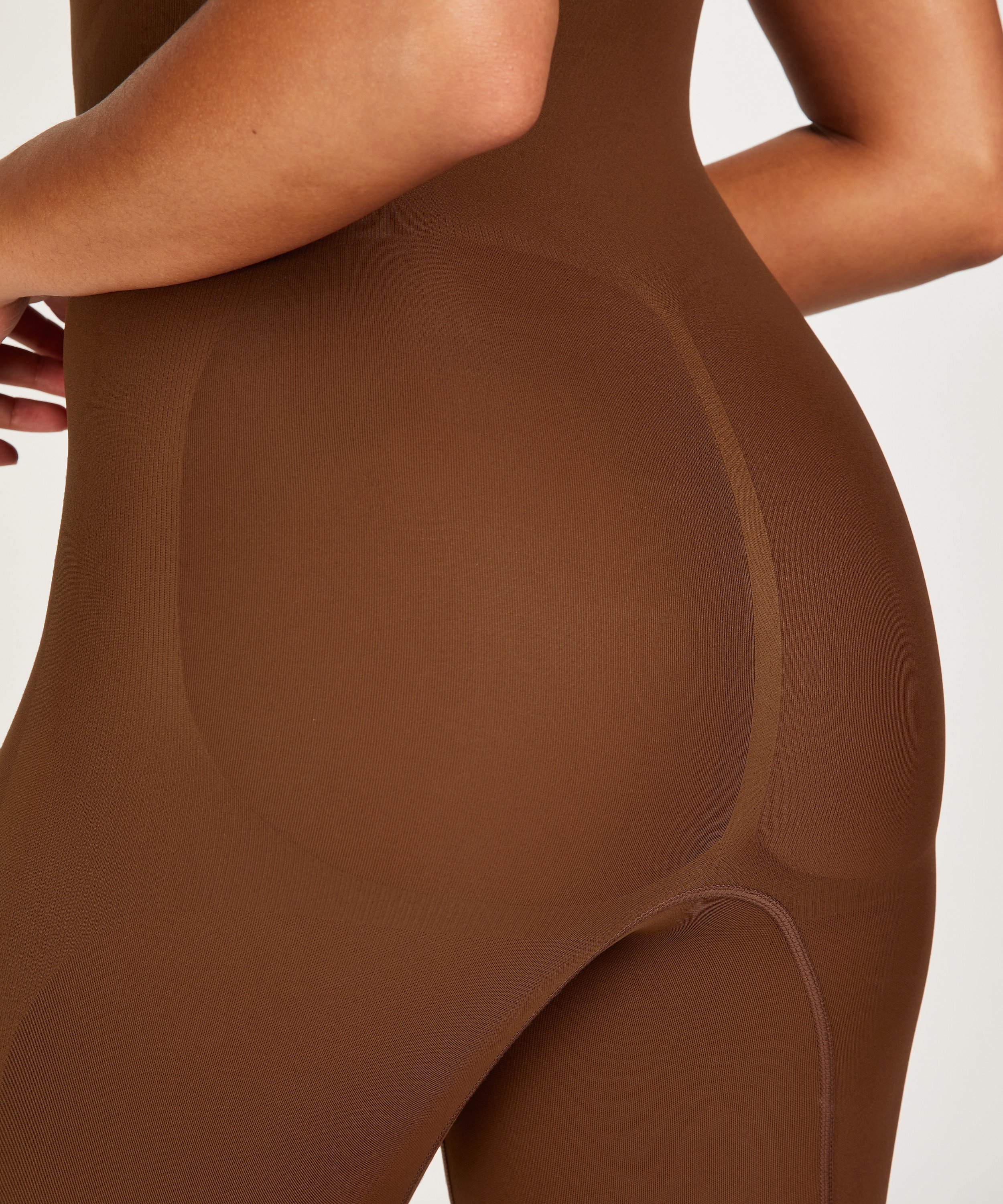 Seamless Enhancing Thigh Slimmer Body, Red, main