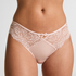 Liloye Cheekini, Pink