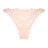 Sally Thong, Pink