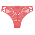 Lisa Brazilian, Pink