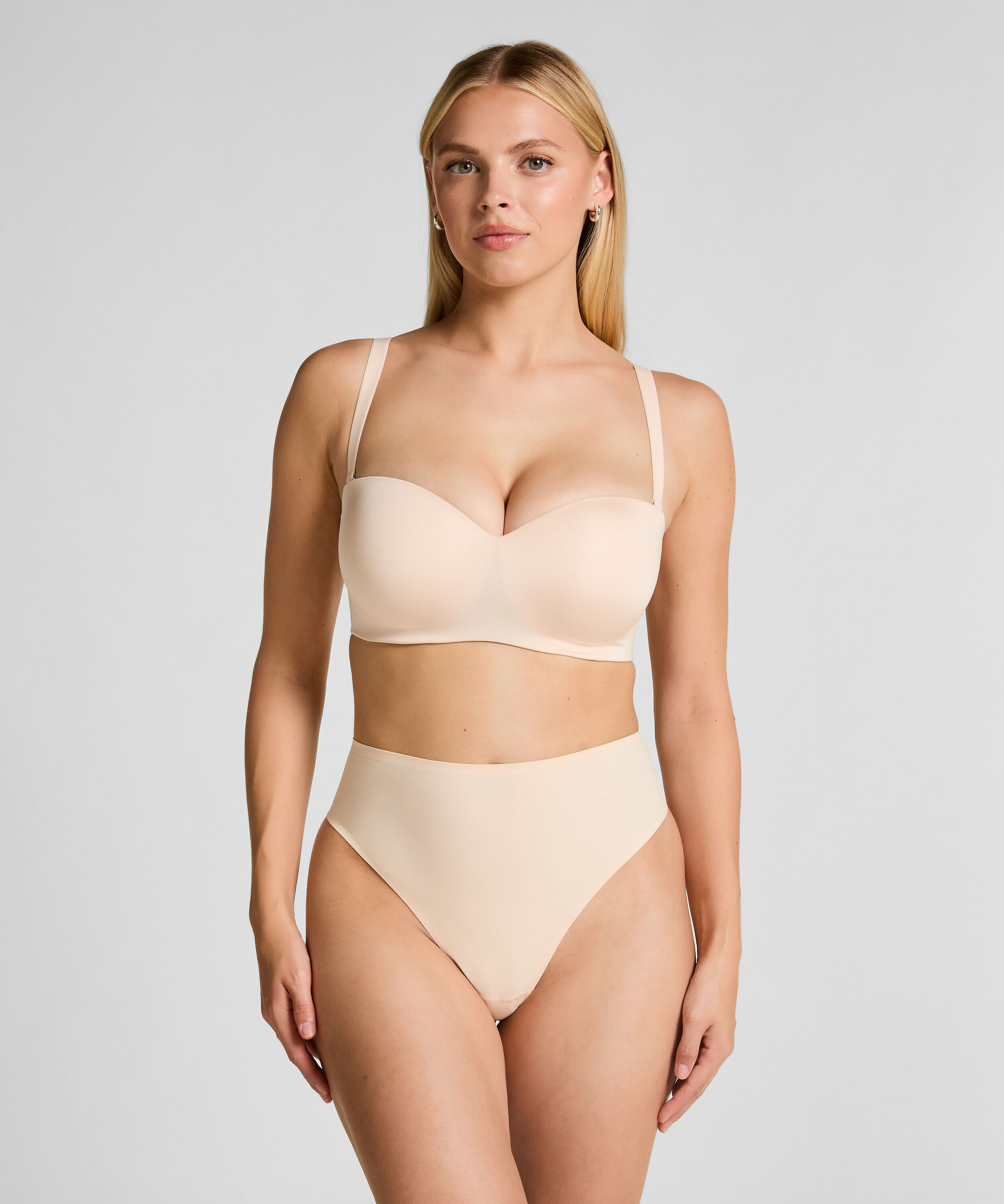 Smooth Padded Underwired Strapless Push-Up Bra, Beige