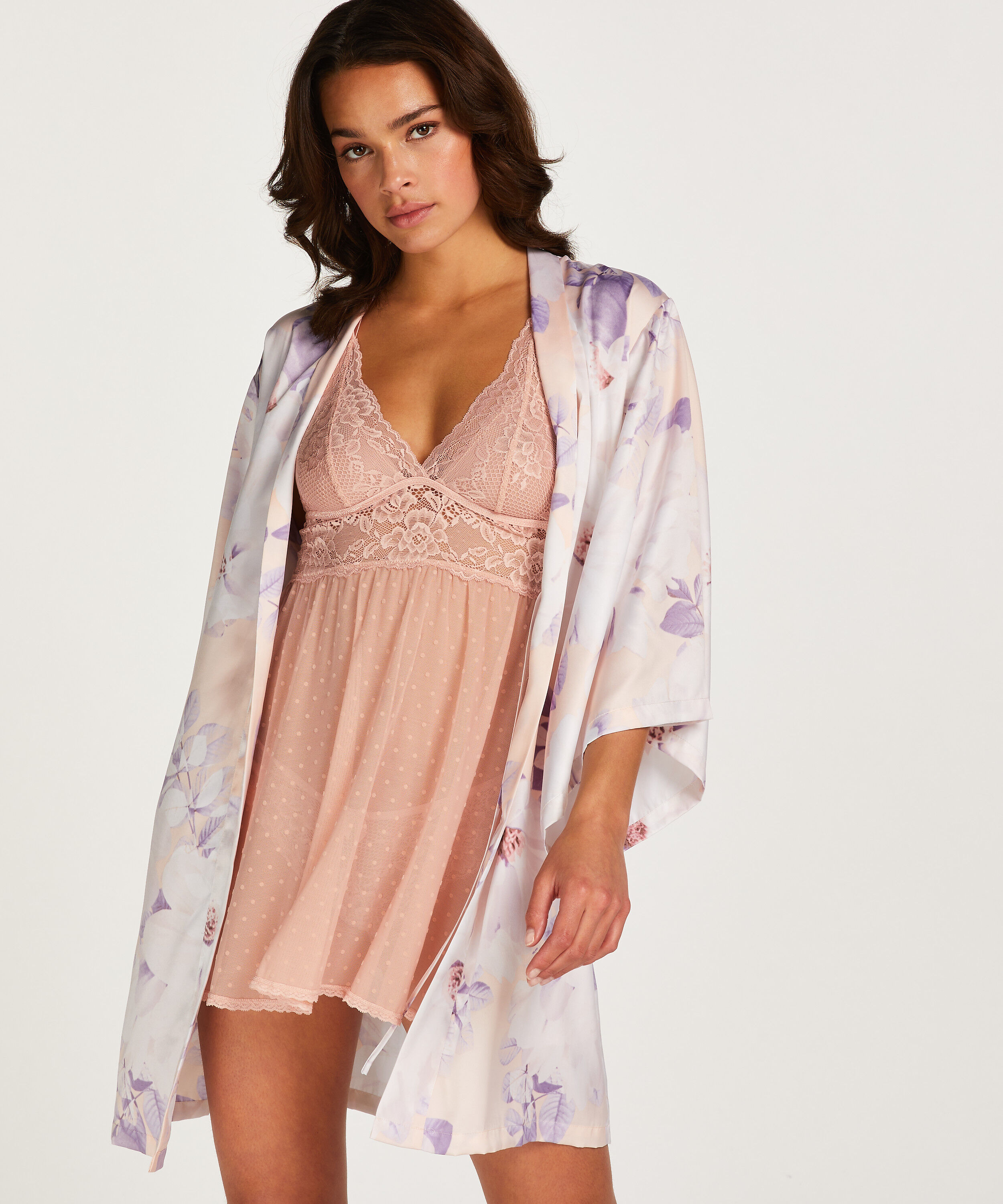 Satin kimono, Pink