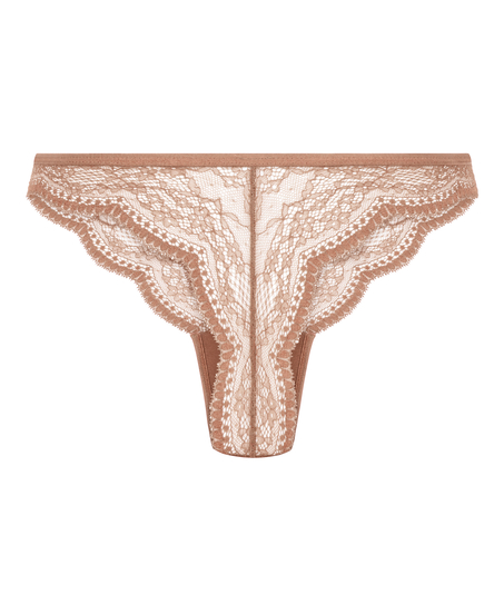 Isabelle Cheekini, Brown