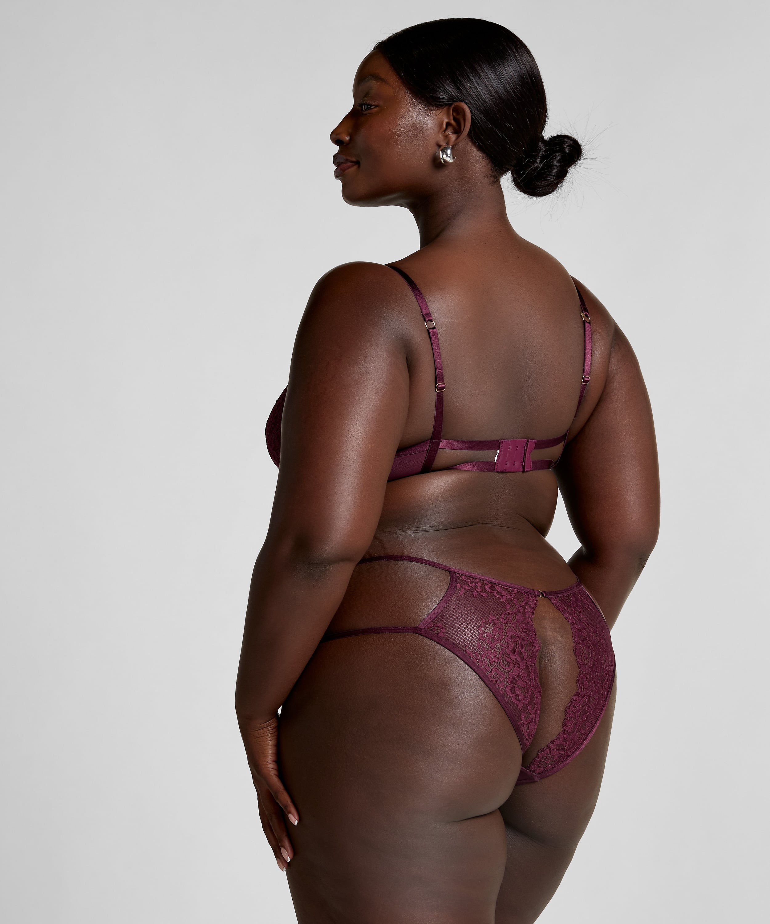 Cinnamon Brazilian, Red, main