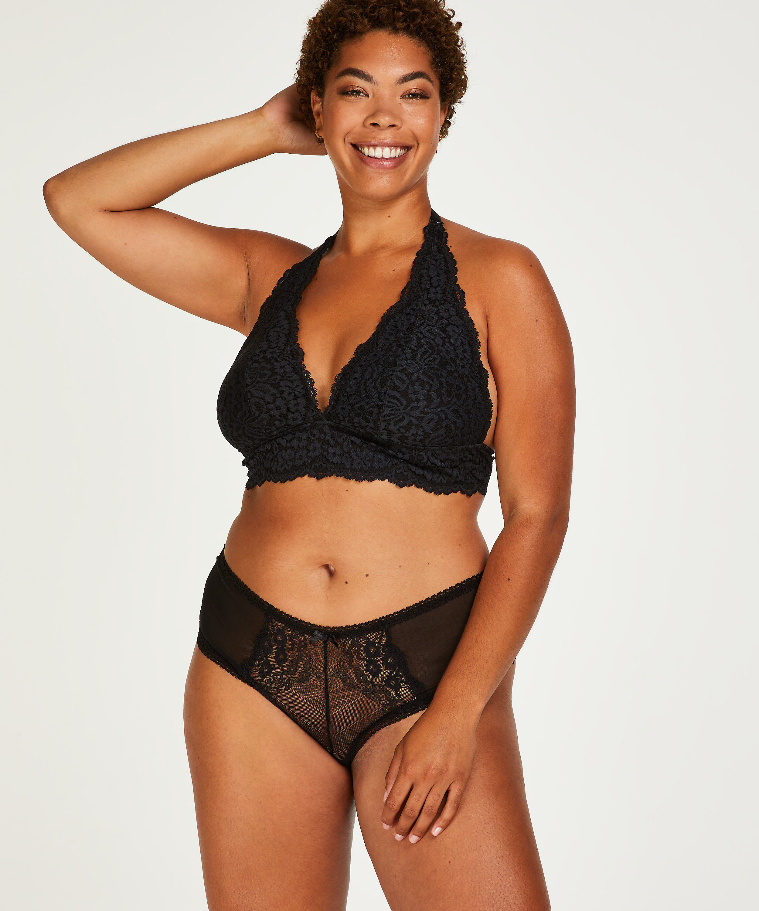 Cali Curvy Brazilian, Black