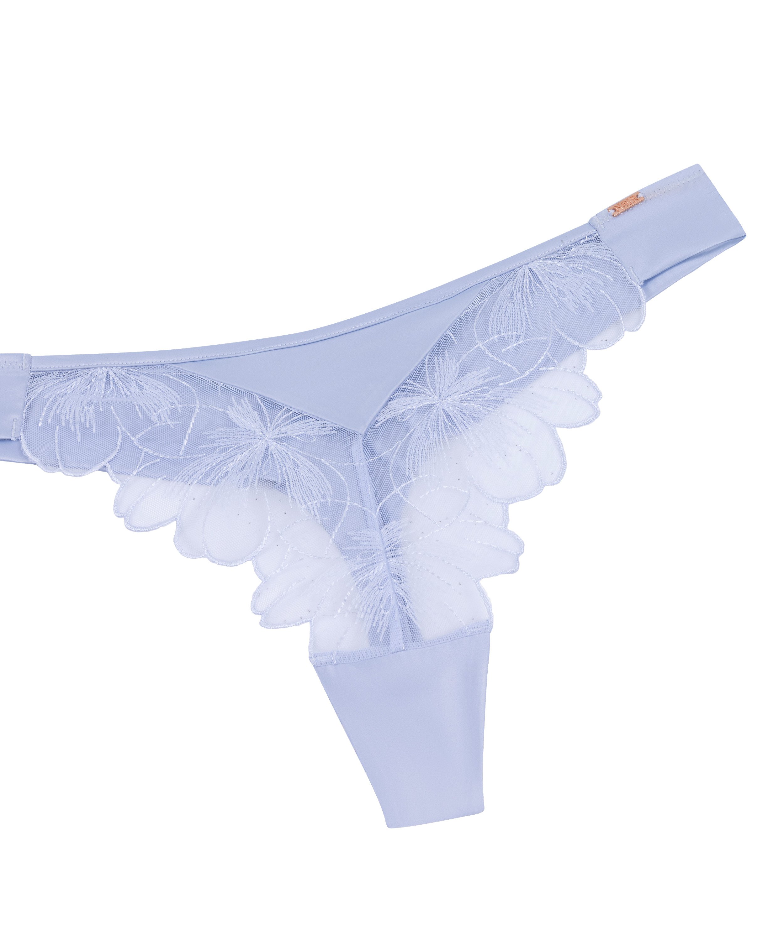 Emilia Thong, Blue, main