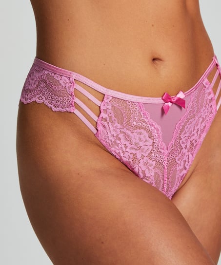 Belle Brazilian, Pink