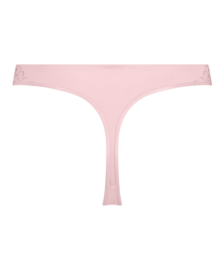 Cindy Thong, Pink