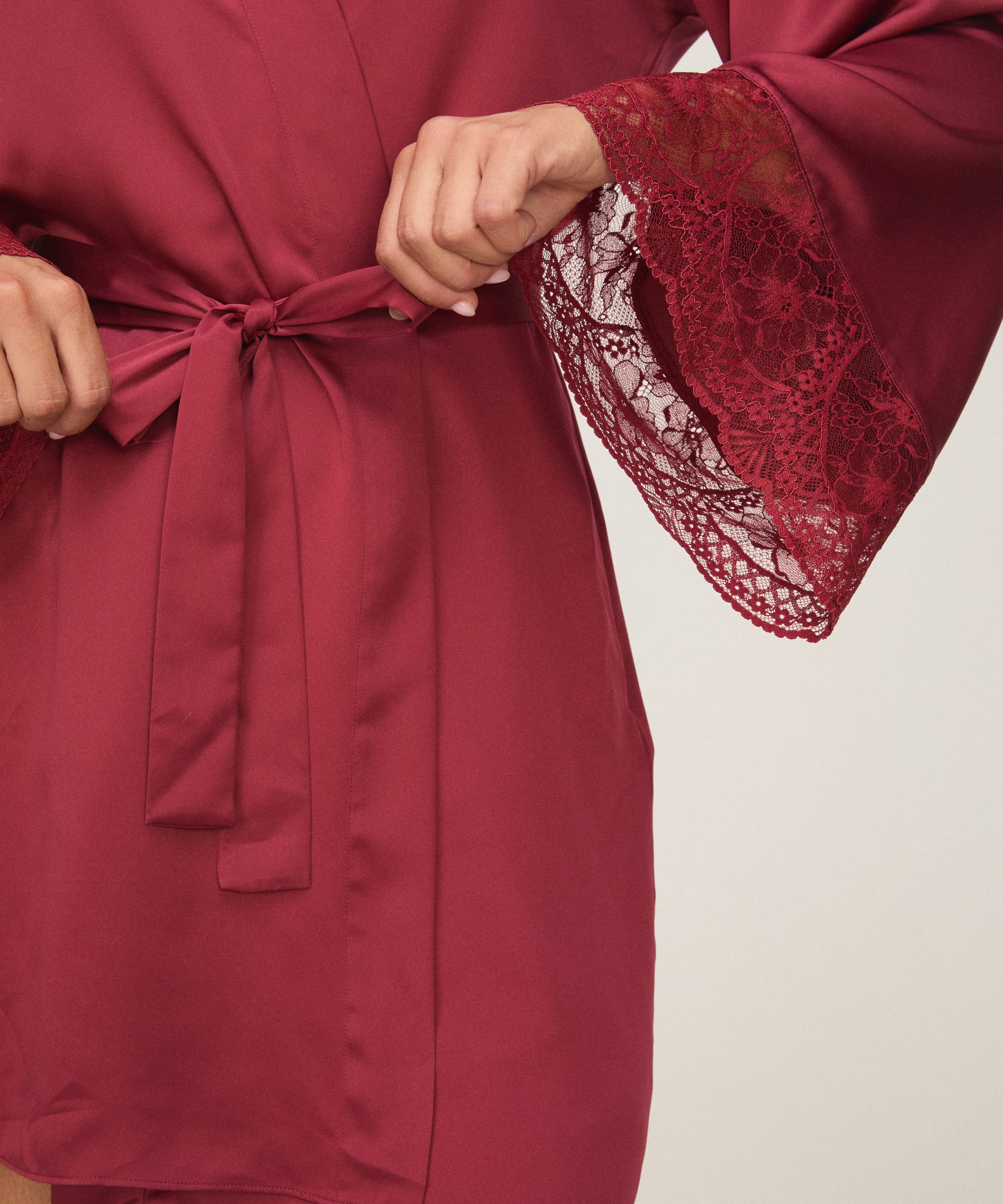 Kimono Tosca, Red, main