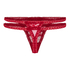 Irina Thong, Red