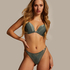Nicole Thong, Green