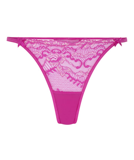 Silvia Thong, Pink