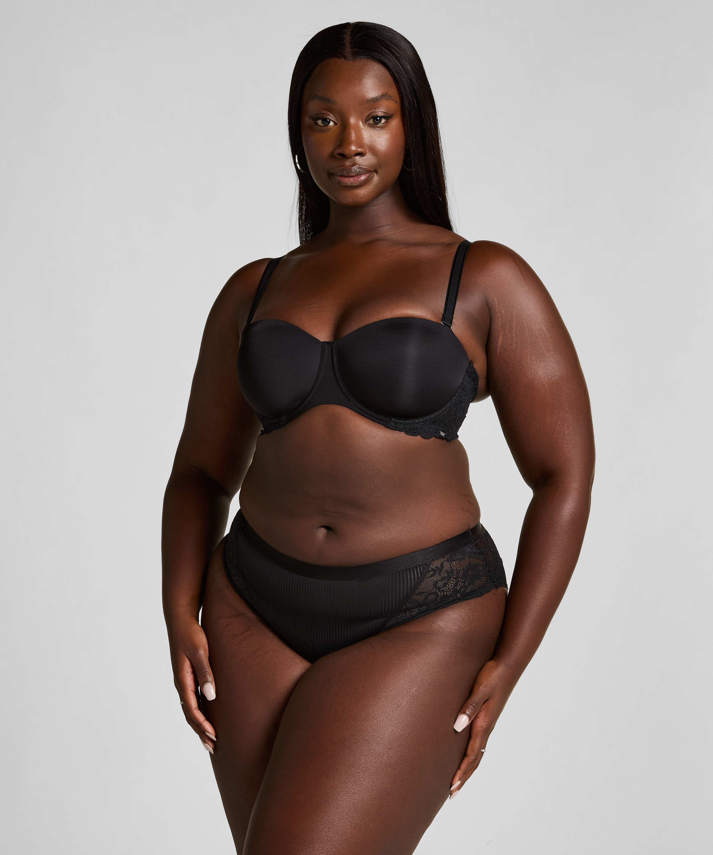 Kaiden Brazilian, Black, main