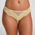 Daisy Thong, Yellow