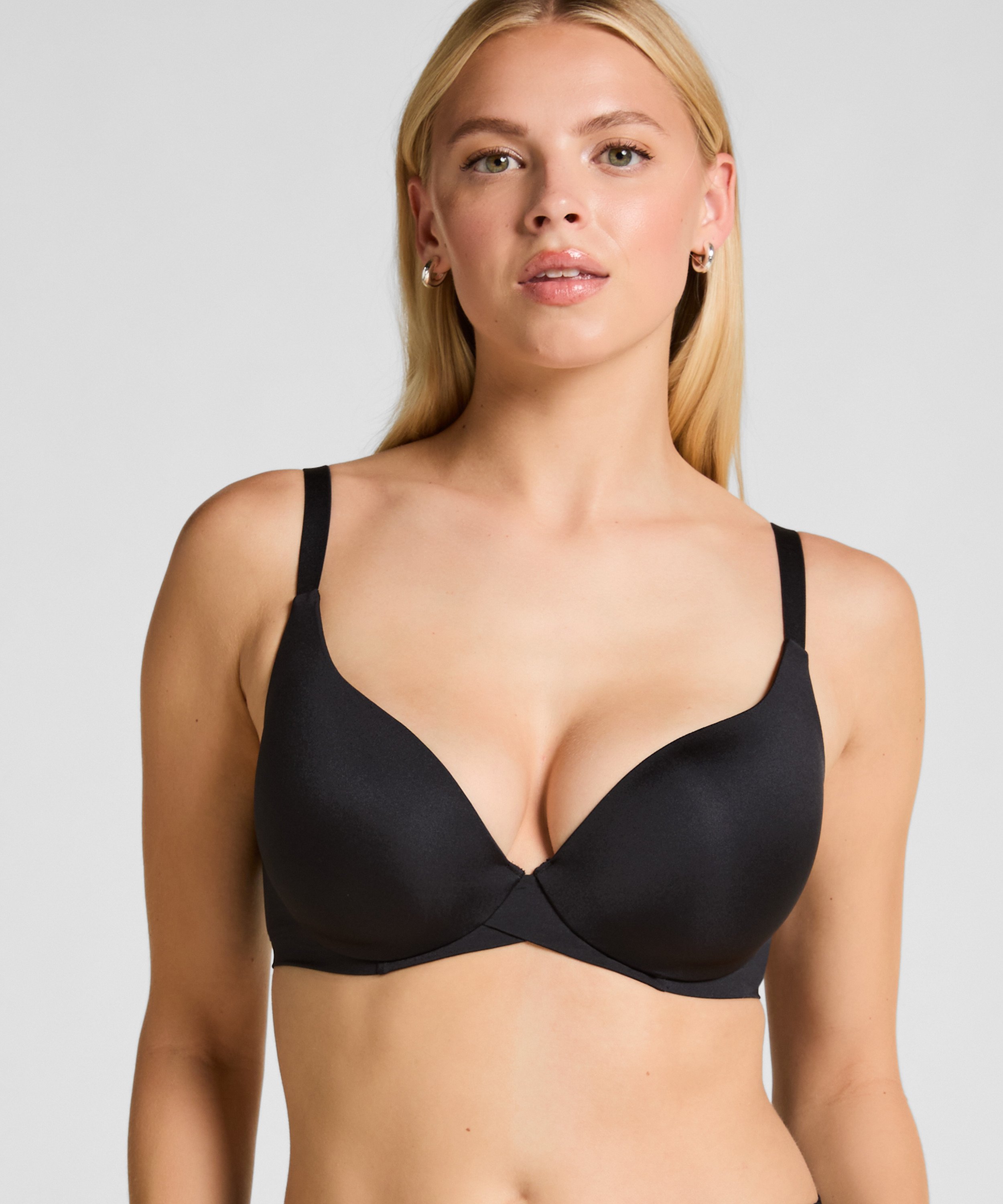 Smooth Padded Underwired Bra, Black, main