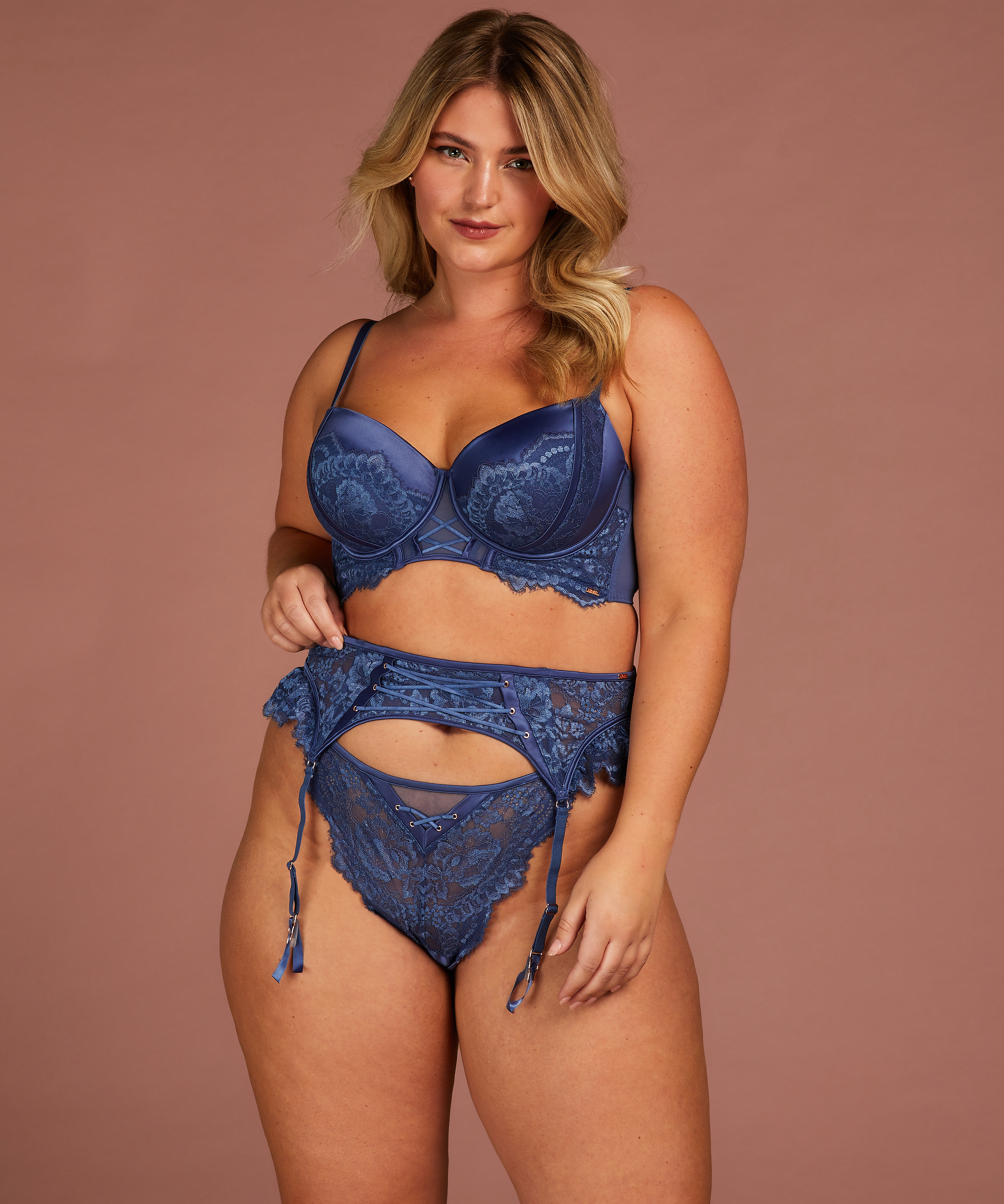 Daan Suspenders, Blue, main