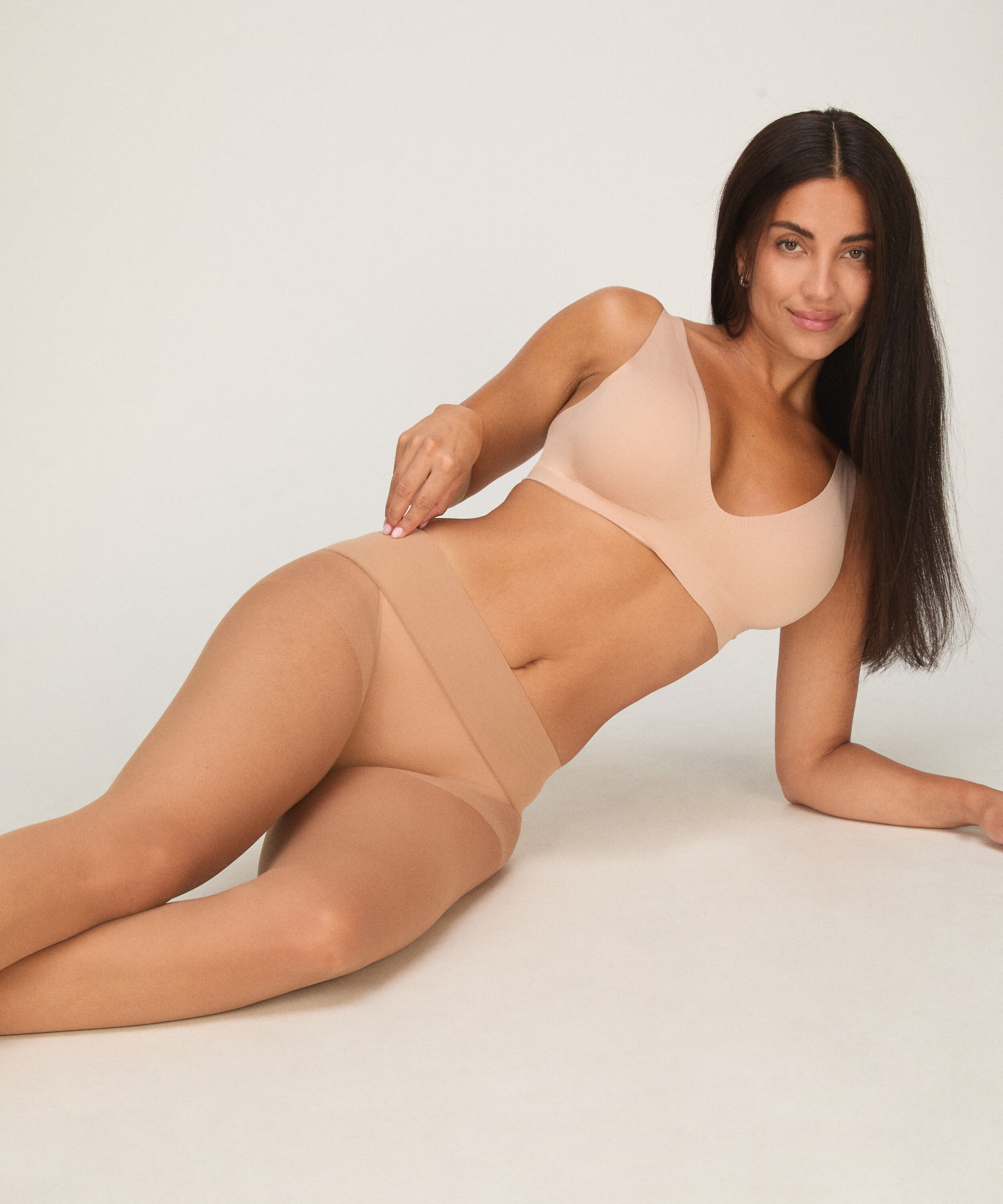 Tight 20 Denier Seamless Velver Touch, Beige