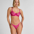 Isabelle Thong, Pink