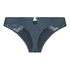 Andrea Thong, Blue