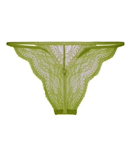 Isabelle Thong, Green