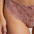 Reese Brazilian, Pink