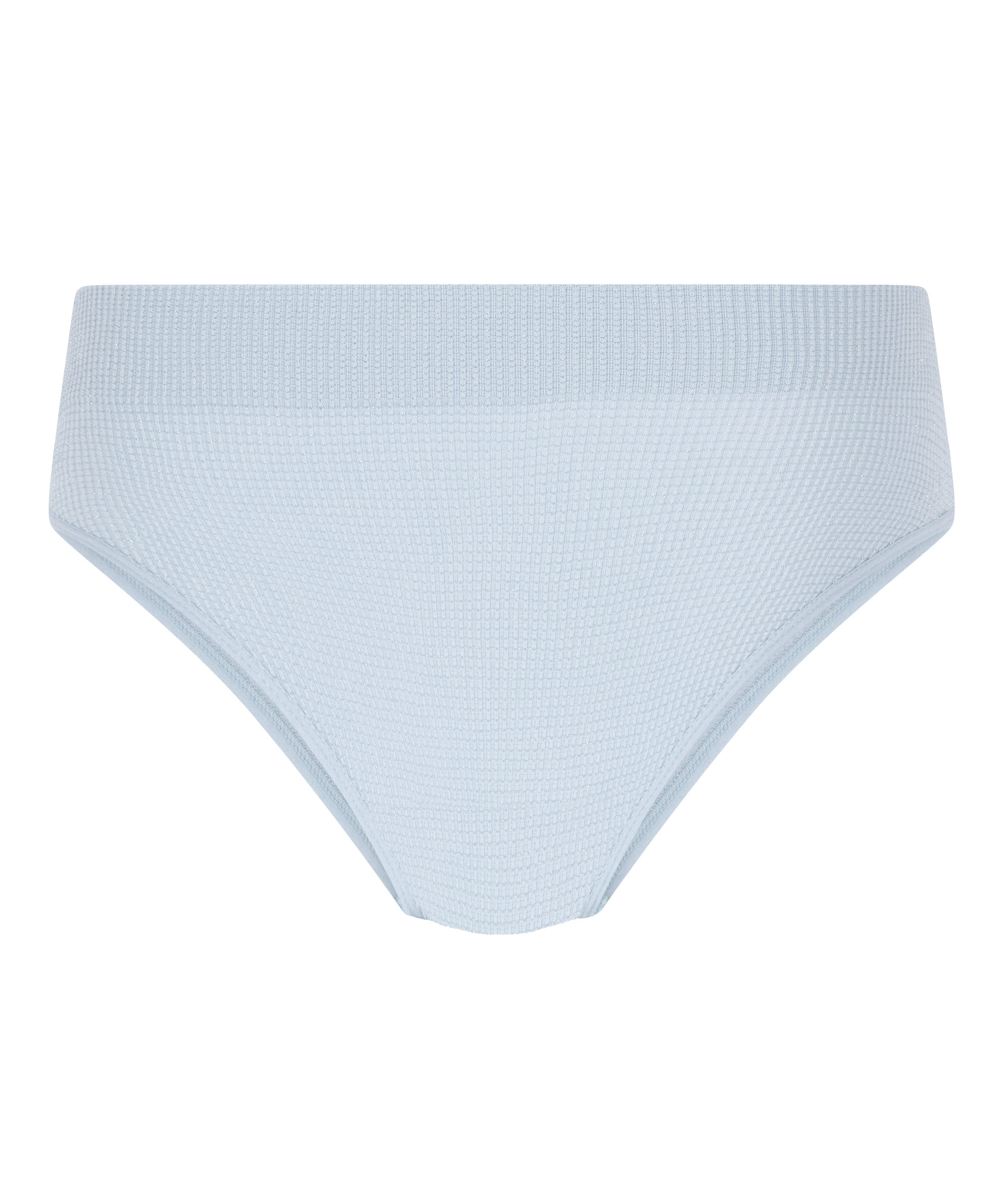 Dianne Brazilian, Blue, main