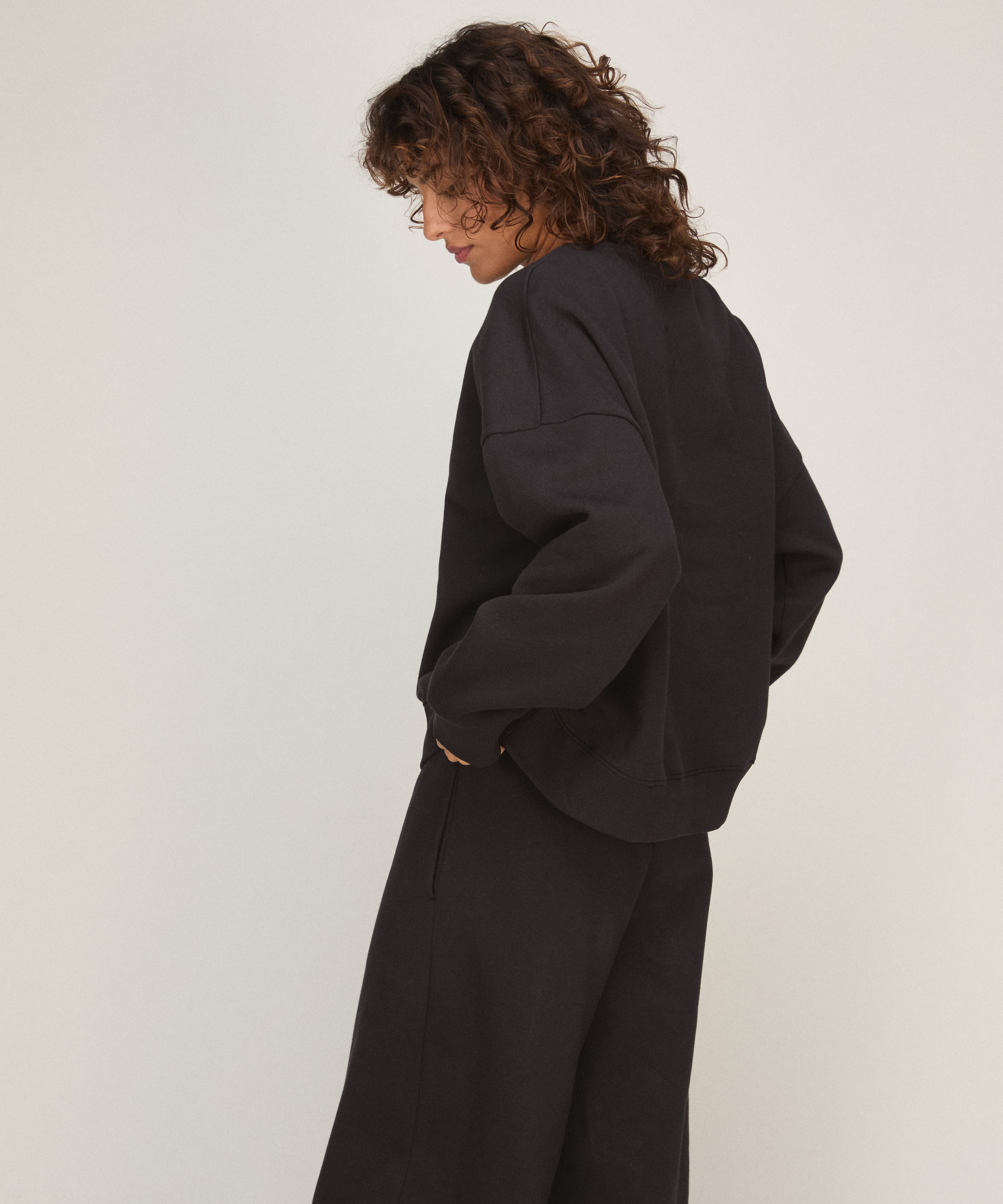 Top Crew Brushed Sweat, Black, main