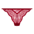 Isabelle Thong, Red