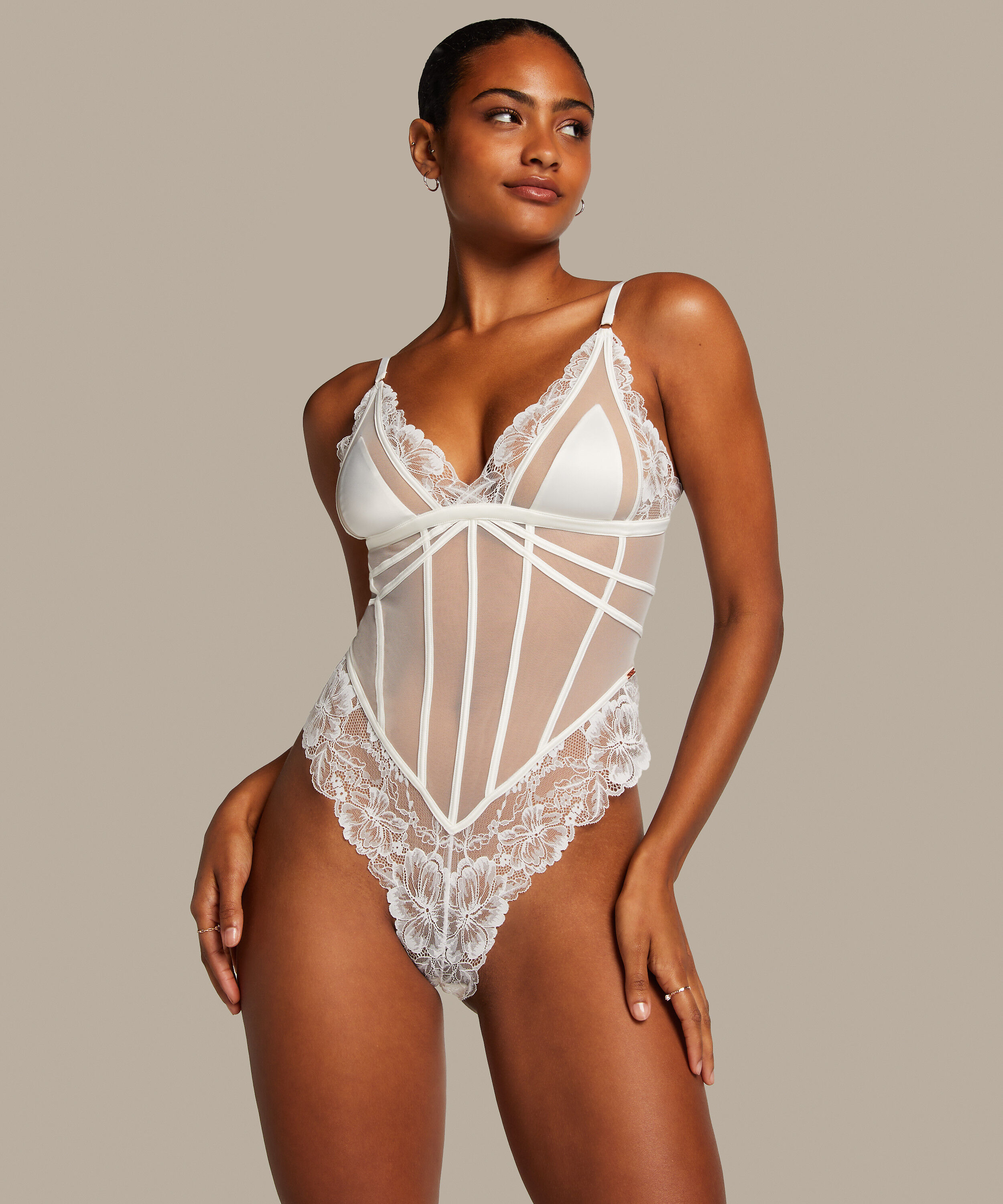 Ditte Body, White