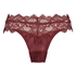 Zoe Brazilian, Red