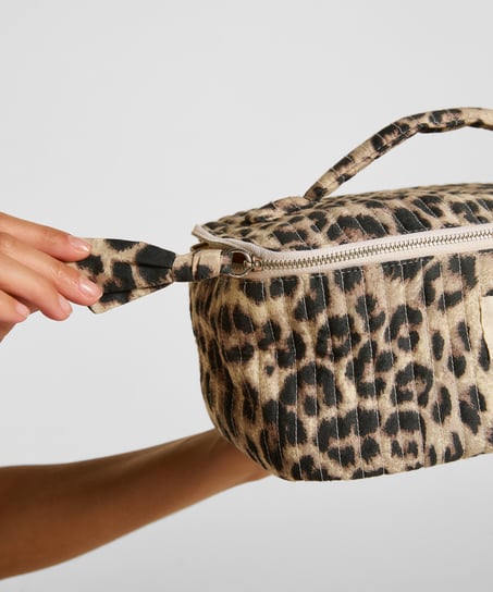 Toiletry Bag Leopard, Beige