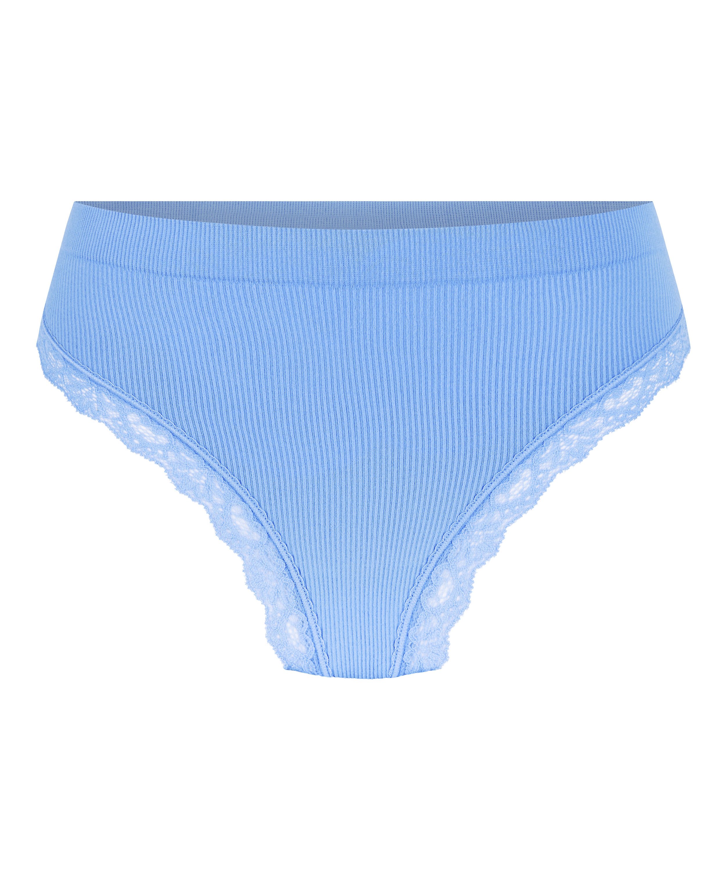Lola Thong, Blue
