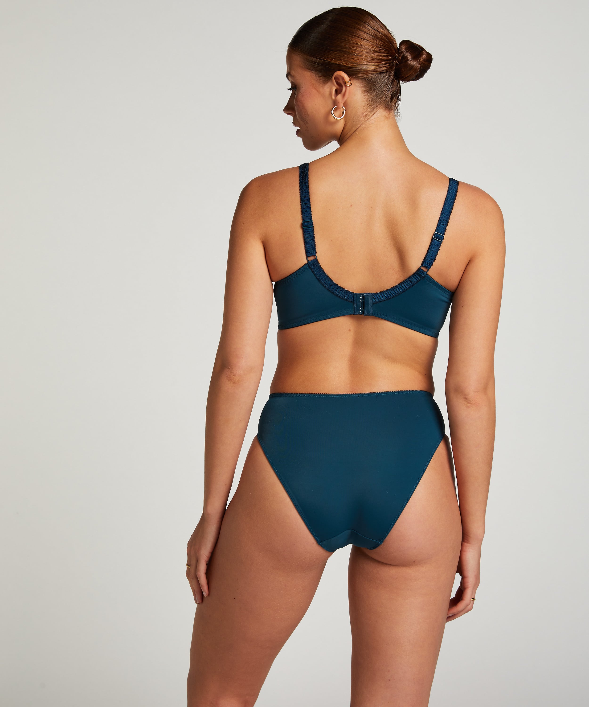 Diva Non-Padded Underwired Bra, Blue, main