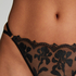 Mila Thong, Black