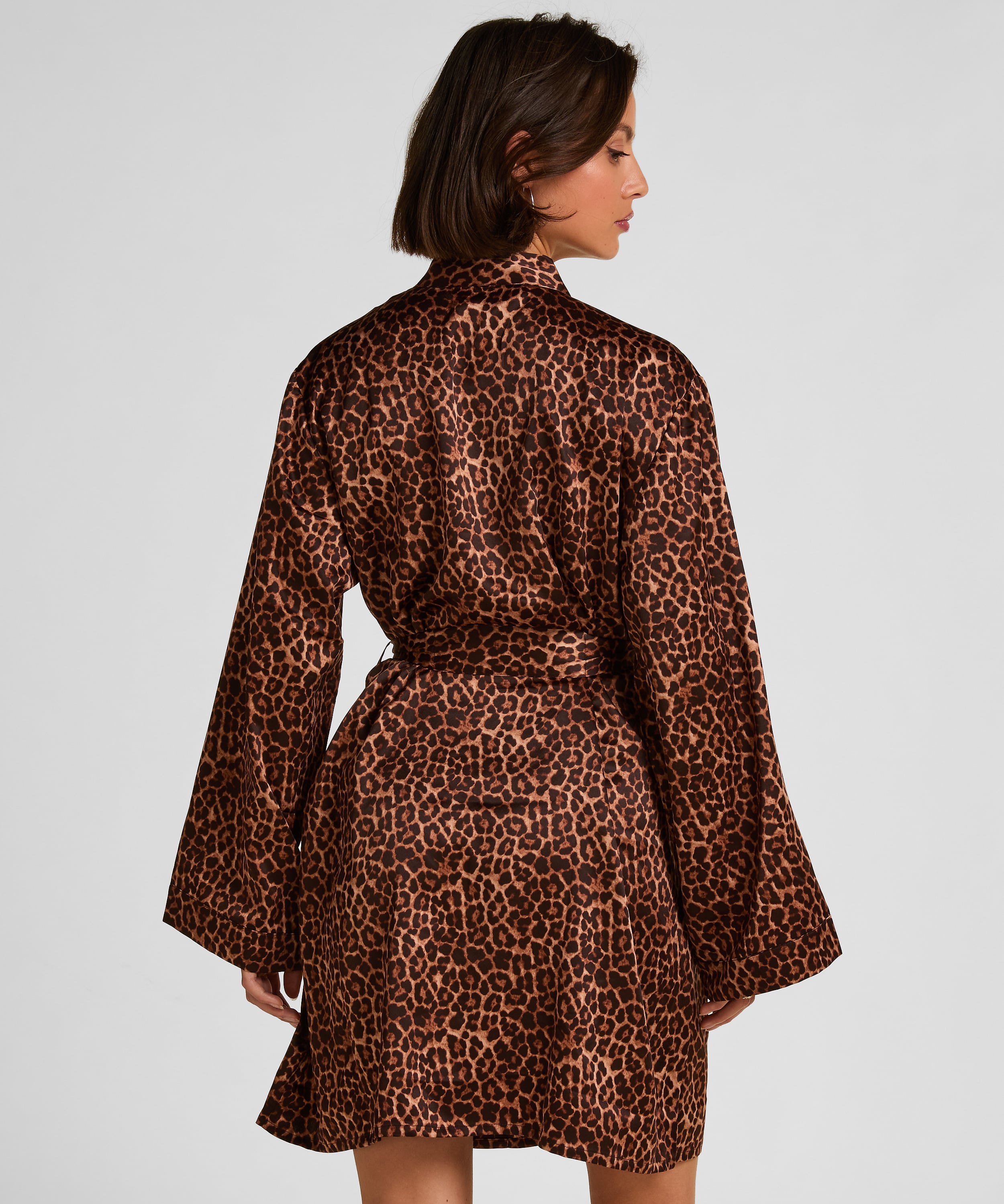 Satin kimono, Black, main