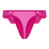 Daisy Thong, Pink