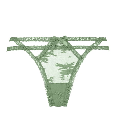 Irina Thong, Green