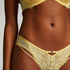 Lidia Brazilian, Yellow