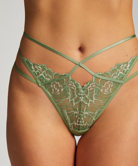 Alexia Thong, Green