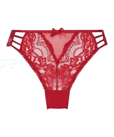 Belle Brazilian, Red