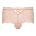 Vikki Boxer, Pink