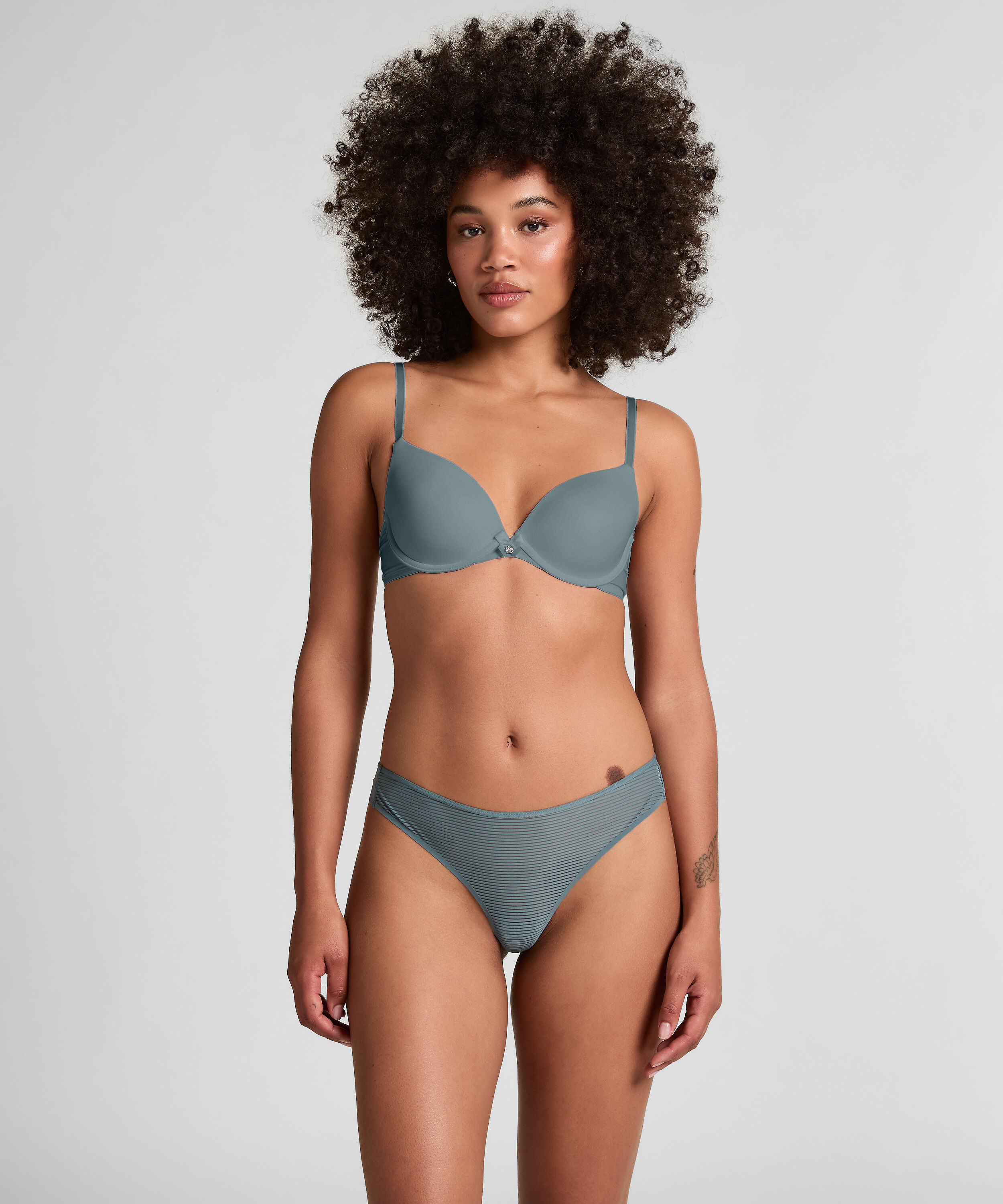 Invisible thong Stripe mesh, Gray