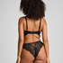 Posie Brazilian, Black