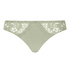 Andrea Thong, Green