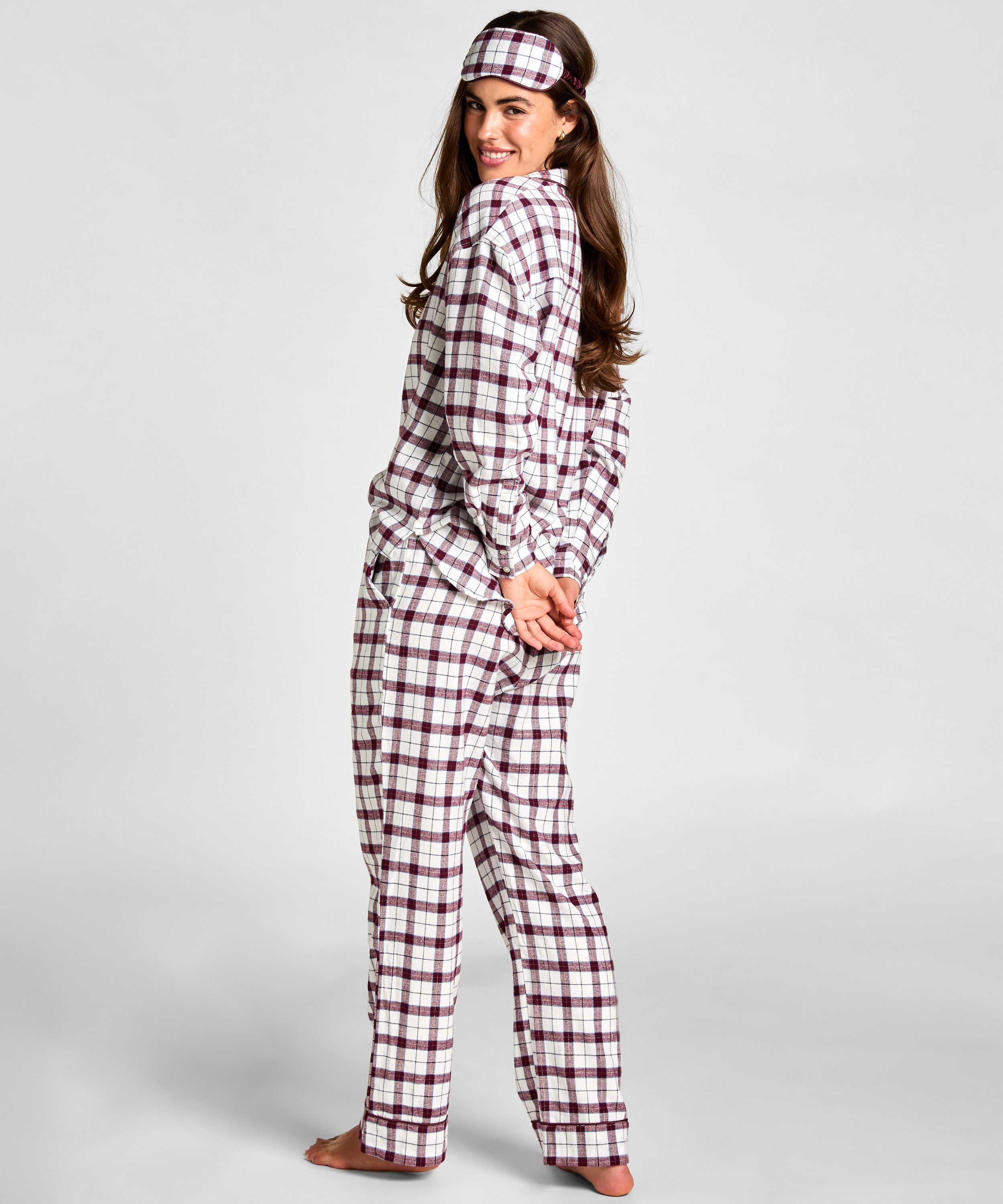 Pyjama Set with Eyemask, White, main