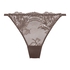 Leonie Thong, Brown
