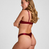 Thong Jackie, Red