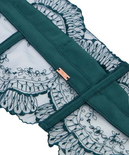 Christine Waspee, Blue