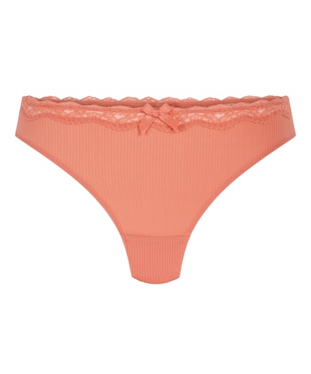 Lola Thong, Pink